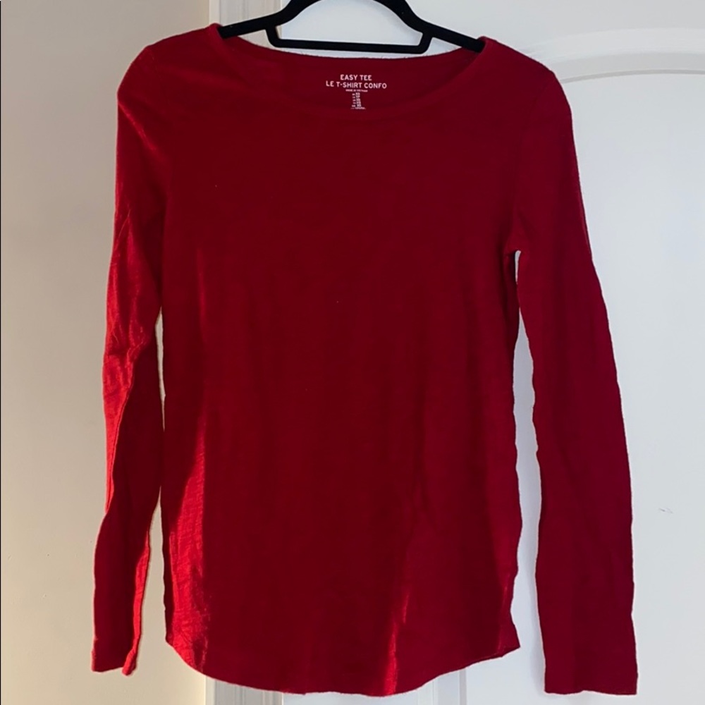 GAP Red easy fit top
